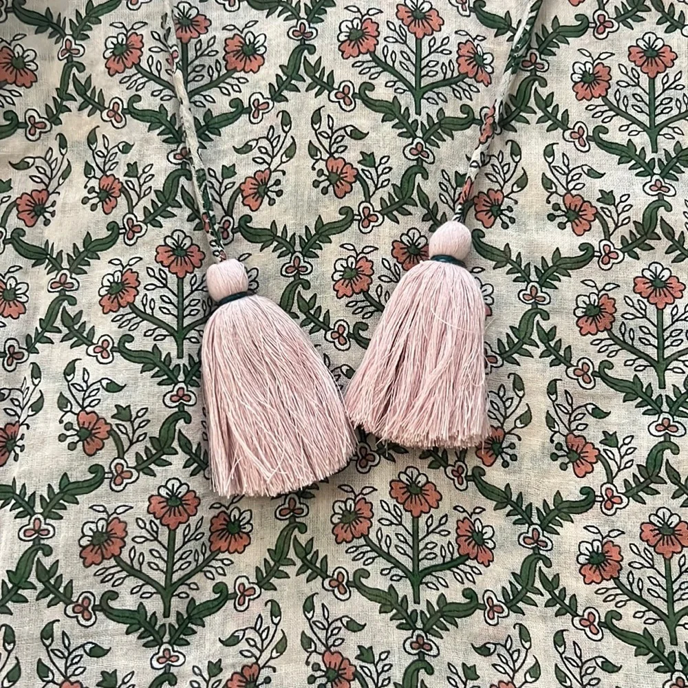 Roller Rabbit Beach Coverup - Picture 4 of 5